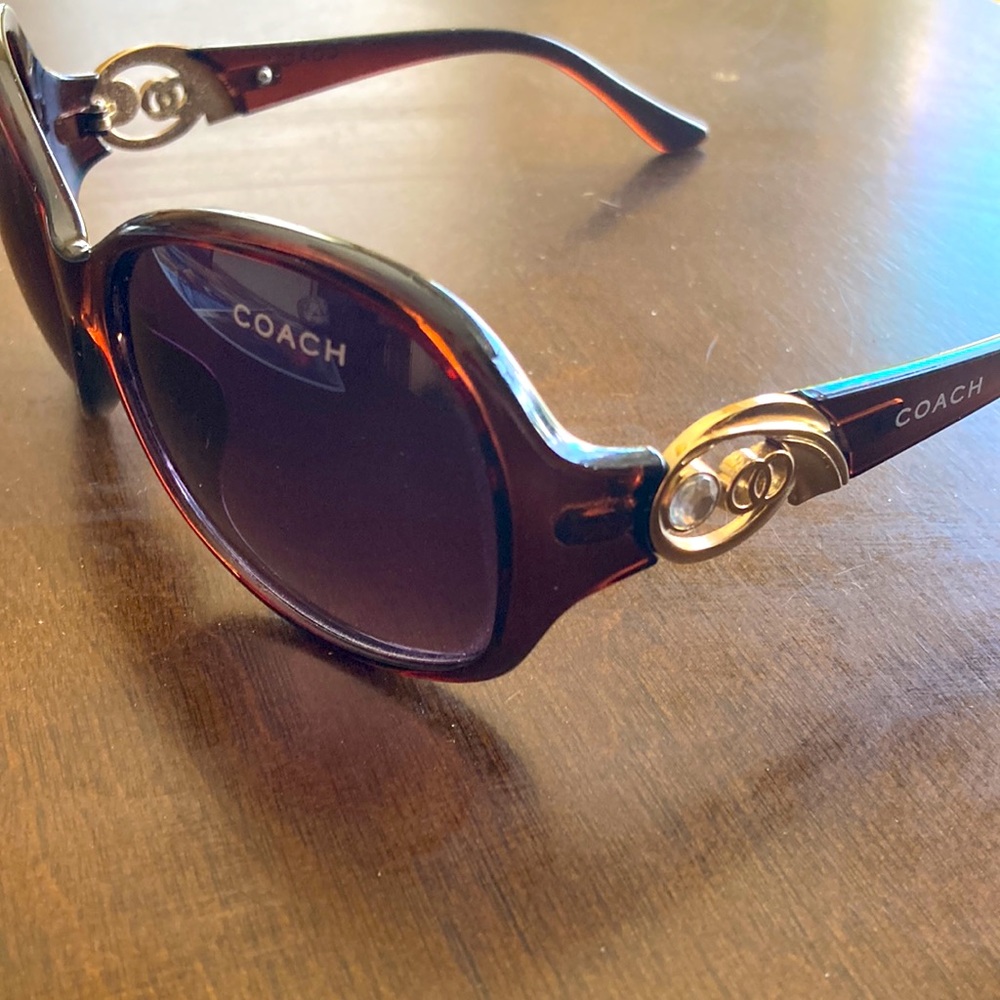Coach Women’s Sunglasses - Picture 3 of 7